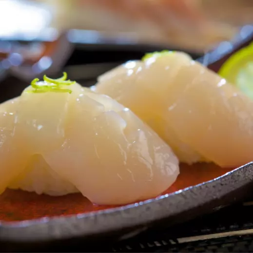 Niguri de peixe branco