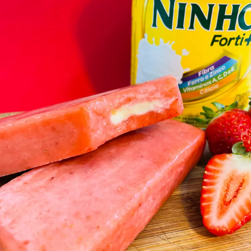 Paleta Morango com Ninho
