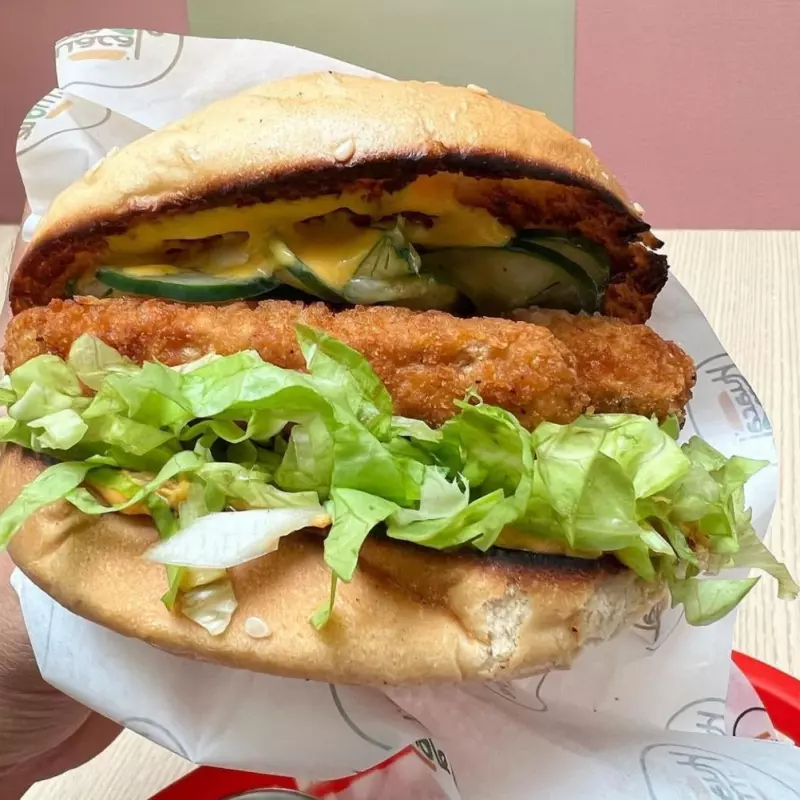 Tender Nuggets Burger