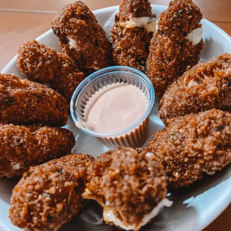 Porção de mini kibe