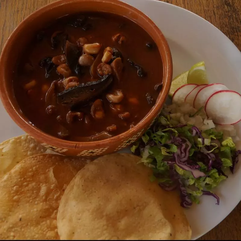 Pozole de Hongos