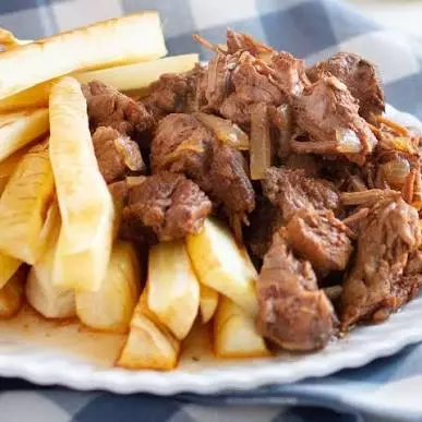 Papa + carne + pollo