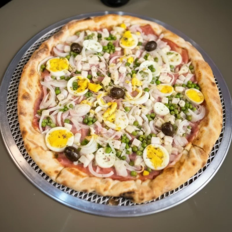 Pizza Frango c/ Presunto e Ovo