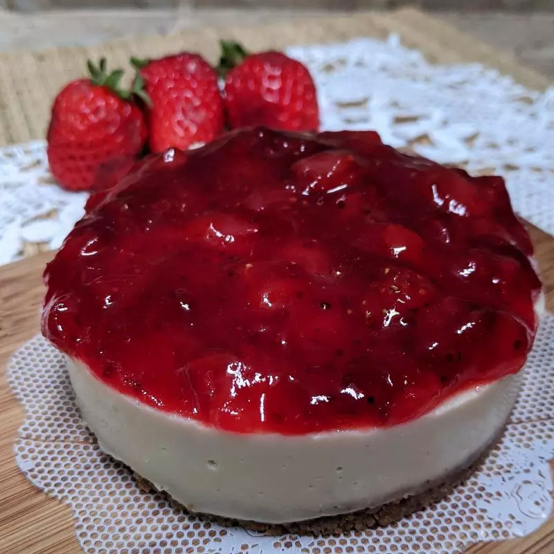 Cheesecake Vegano de Morango  +/- 1kg