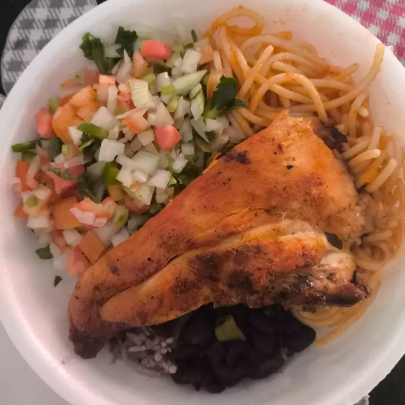 Peito De Frango Assado + Refri