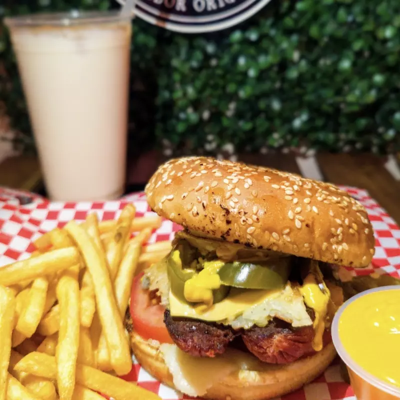 HAMBURGUESA CHORIZO ESPAÑOL