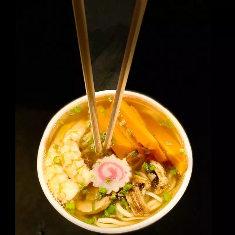 11. RAMEN DE CAMARÓN 1/2L.