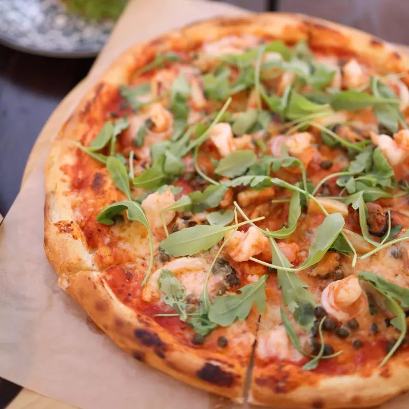 COMBO 2 Pizza + kuat 1,5