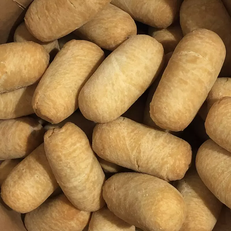 25 tequeños de queso (fritos)