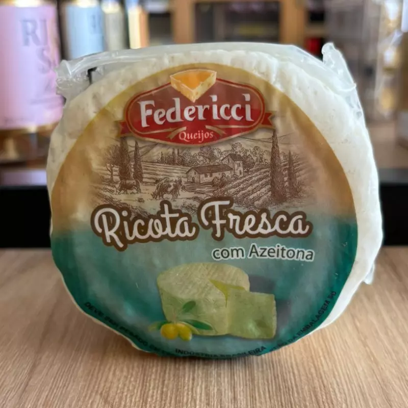 RICOTA COM AZEITONAS