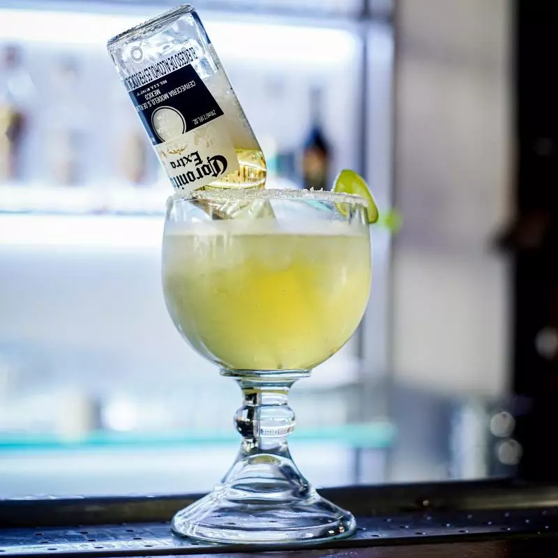 CORONA MARGARITA