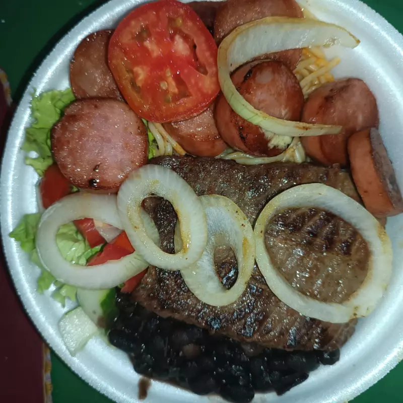 Misto Carne e Calabresa