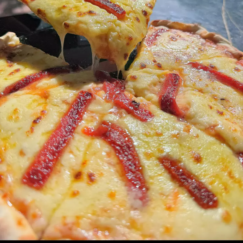 Pizza Queso y bocadillo