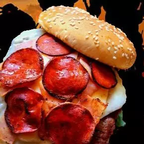 Cowaburger Pollo + Papas