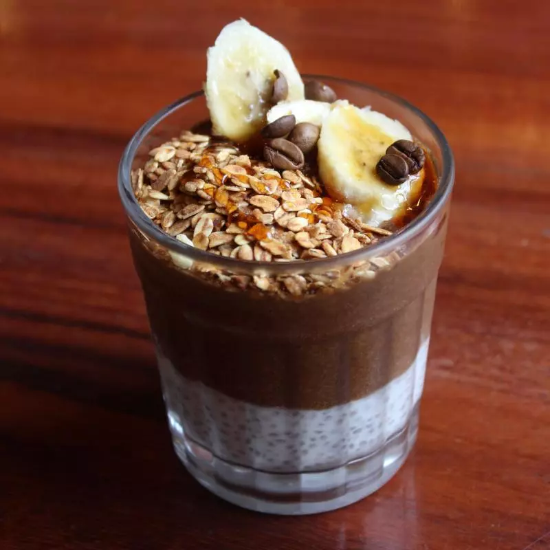 Trelelê proteico de choco com café