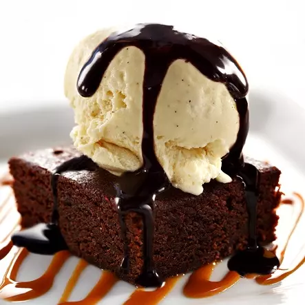 Brownie con Helado