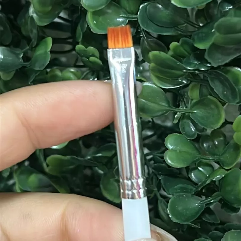 Pincel Retinho/Reto Branco N-2