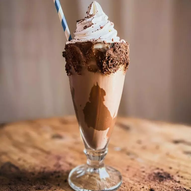Milkshake Ovomaltine com Nutella
