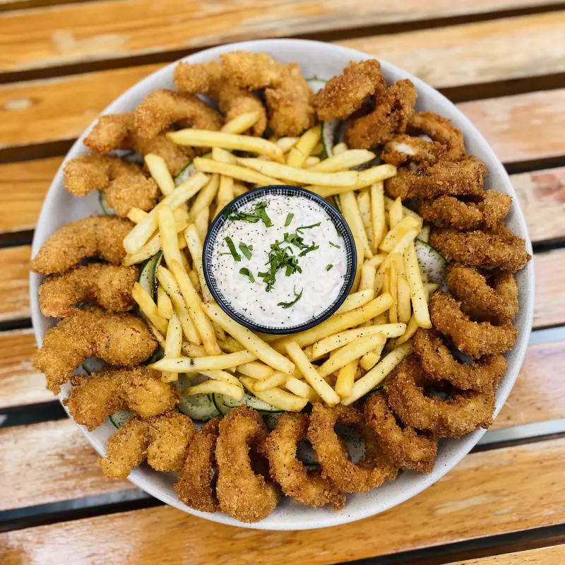 Camarones & calamares apanados