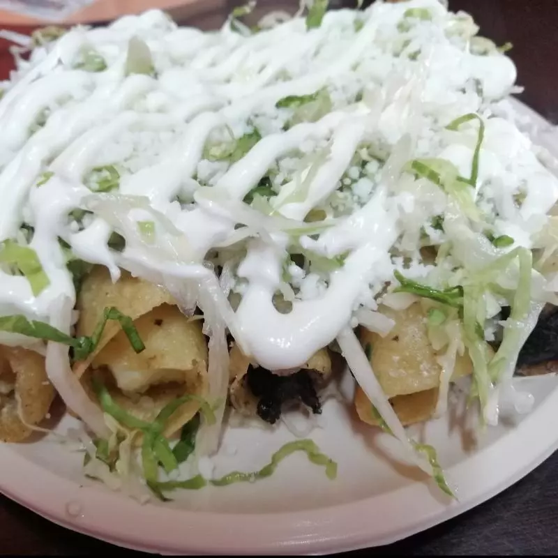 Tacos dorados