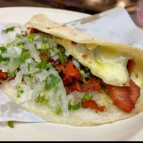 Quesadilla de pastor