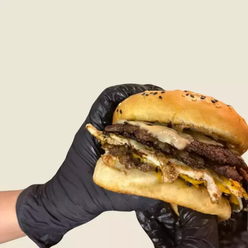 Hamburg smash Triple queso + FRITAS