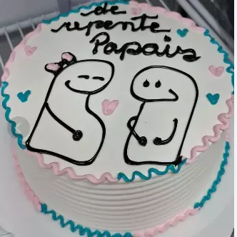 TORTA REVELAÇÃO (CHANTILY)