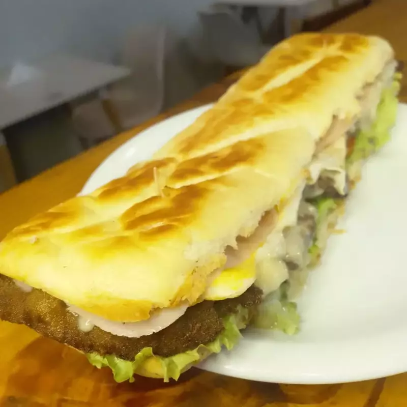 Sándwich de Milanesa Carne 32 CM