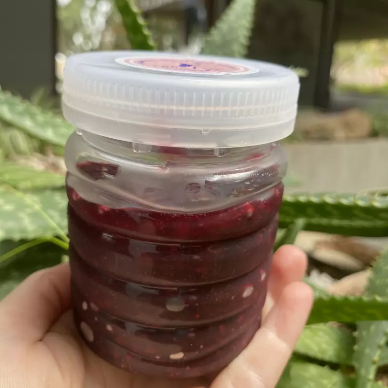 Compota de geleia de frutas verm