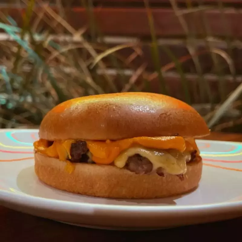 Cheese Burguer de Cheddar Promo