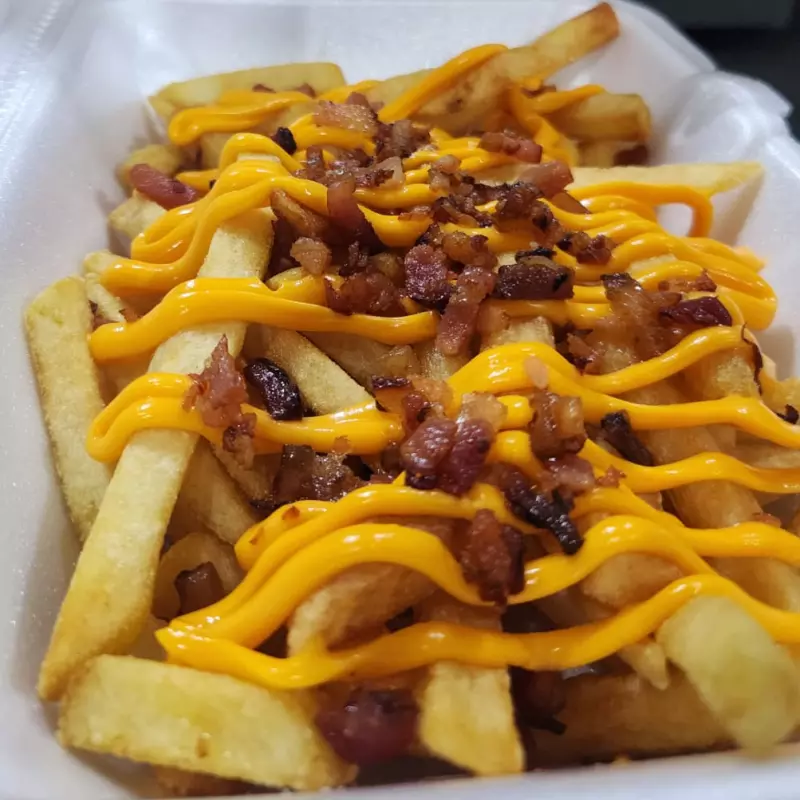 PORÇÃO BATATA CHEDDAR E BACON