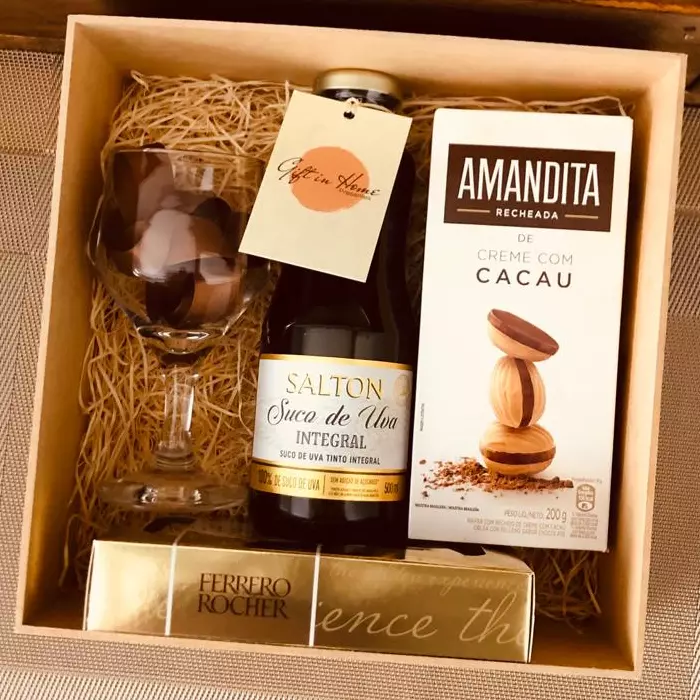 CESTA DE SUCO GOLDEN EXPERIENCE