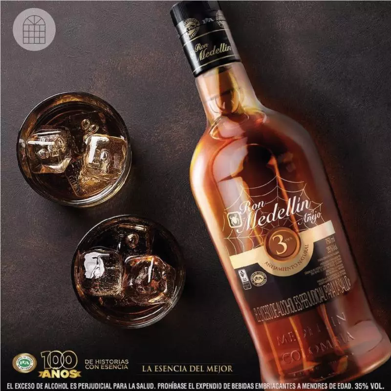 Ron Medellín 3 años