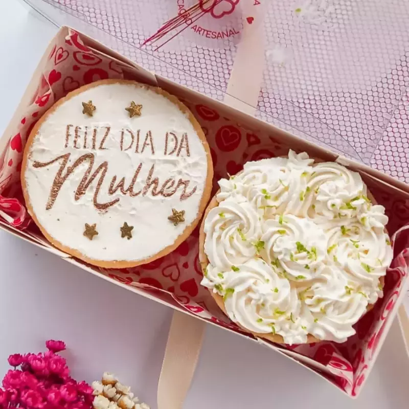 Kit 2 mini Tortas-Dia da Mulher