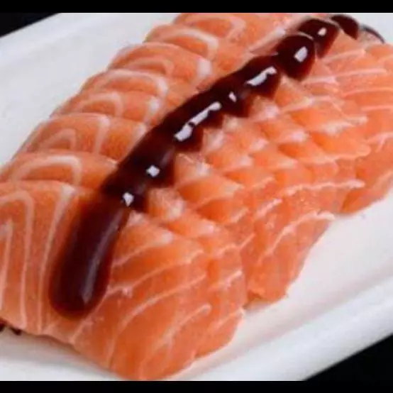 SASHIMI AO MOLHO DE OSTRAS (6 PEÇAS)