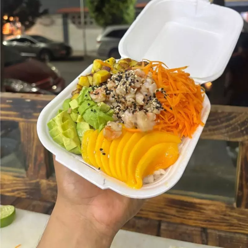 Kani bowl