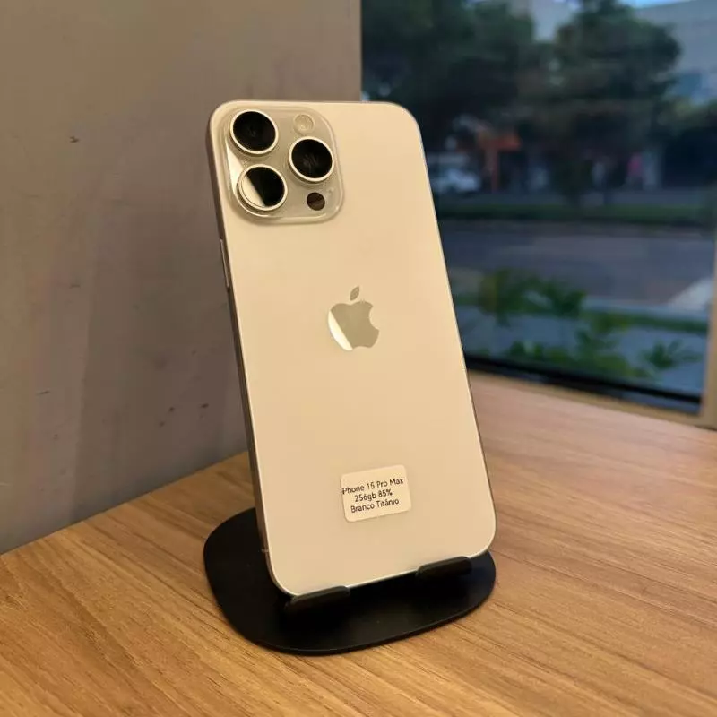 15 PRO MAX 256GB BRANCO TITÂNIO