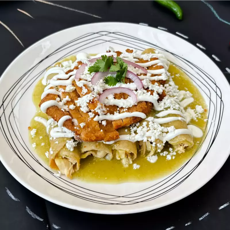 Enchiladas con milanesa