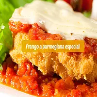 FRANGO À PARMEGIANA