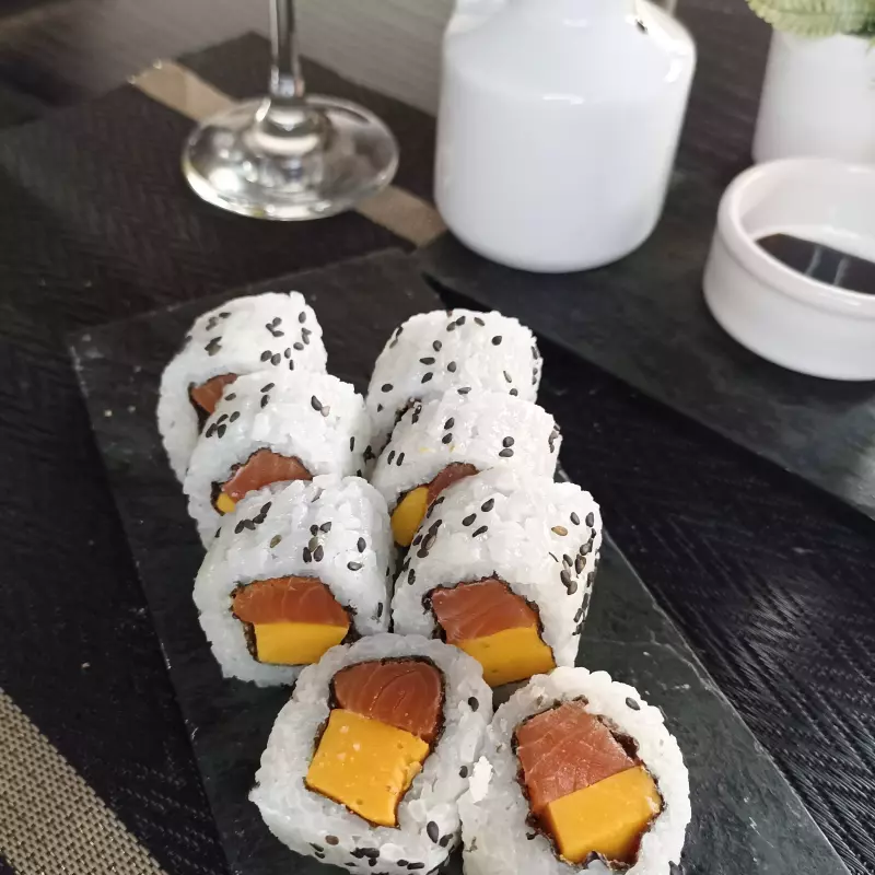 Cheddar Ahumado Roll