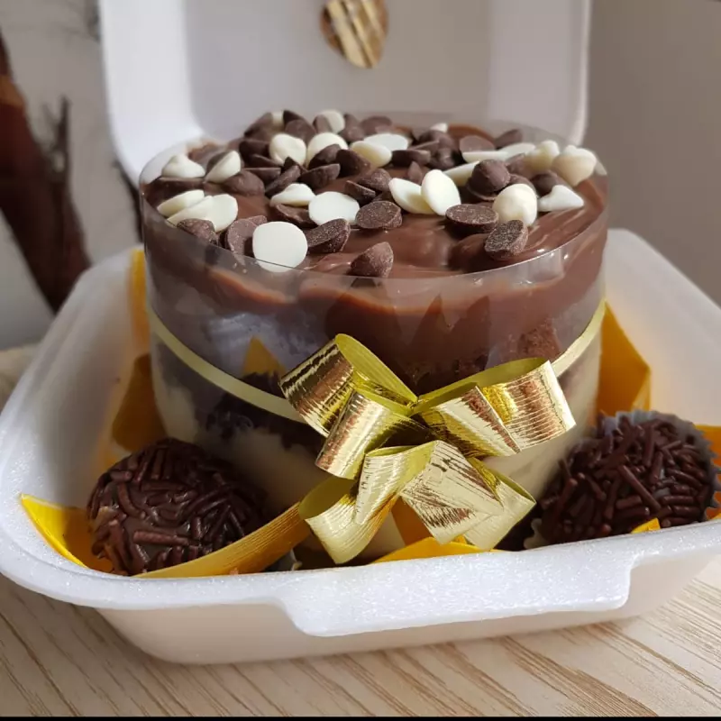 BOLO BENTÔ CAKE DOIS AMORES
