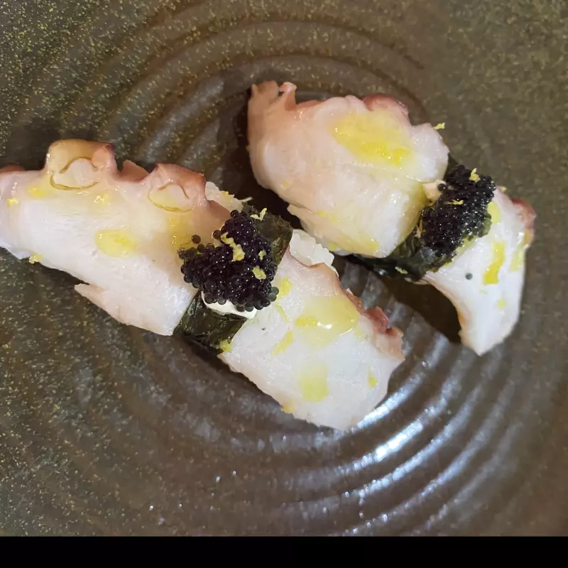 Nigiri polvo trufado 2 unidades