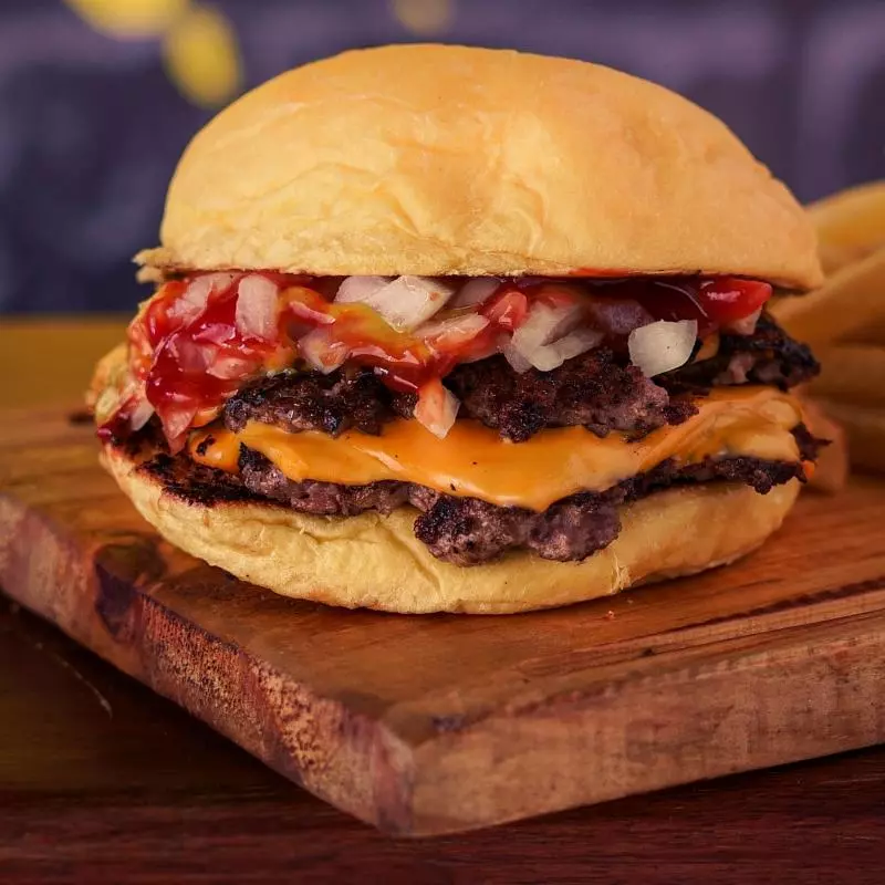 HOMENAJE CUARTO DE LIBRA