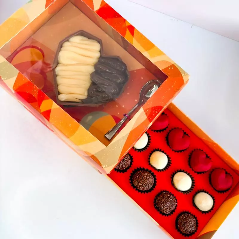 Caixa “Coração C/Doces”
