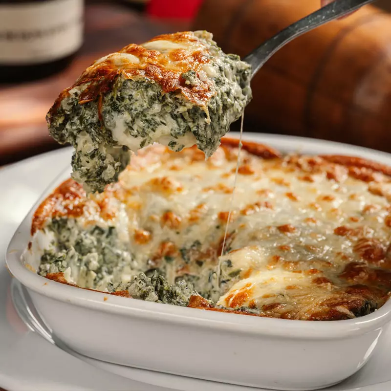 SPINACH CREAM WITH SLICE POTATOES