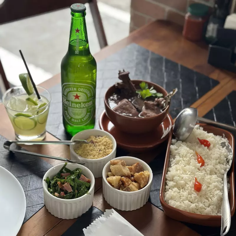 FEIJOADA GRANDE SIMPLES