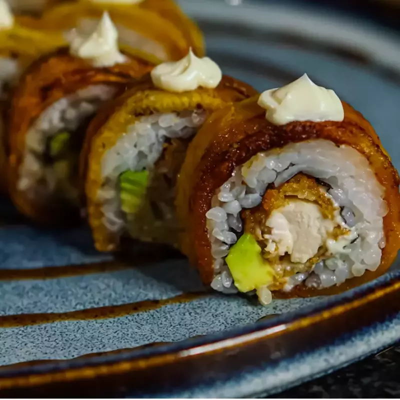 Plátano Roll (tempura)