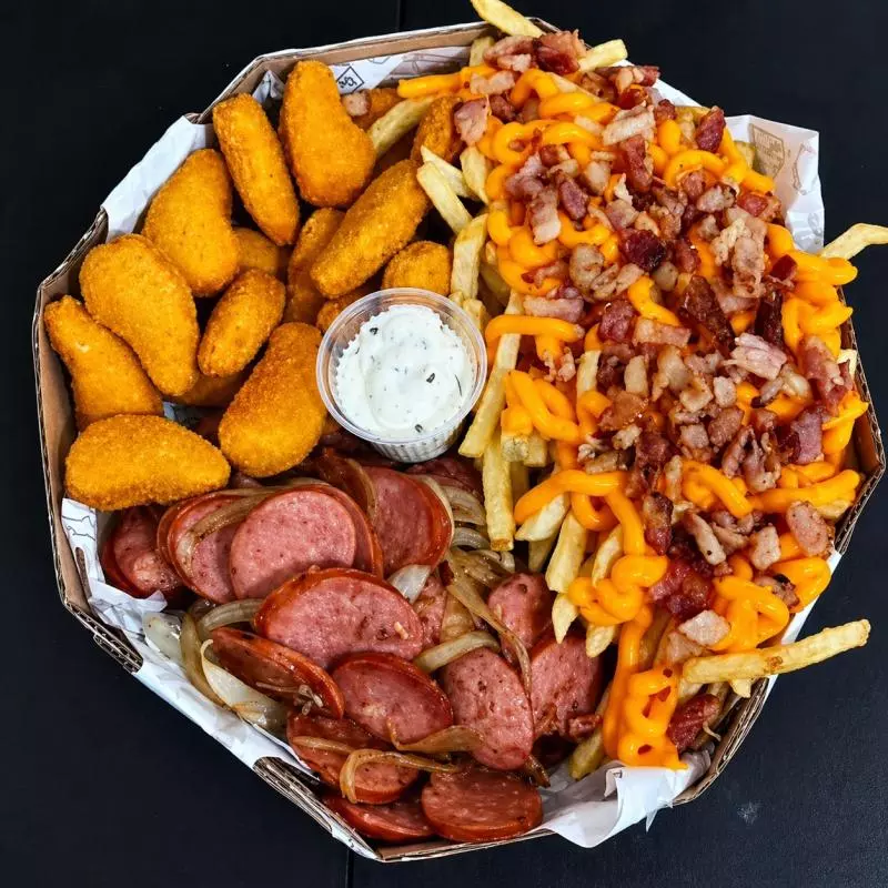 BATATA CHED E BAC, CALABRESA E NUGGE