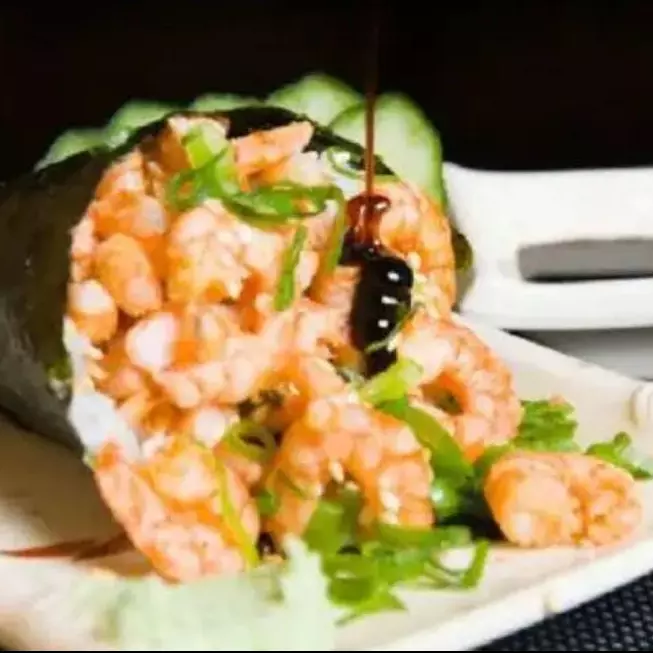 Temaki de camarão grelhado