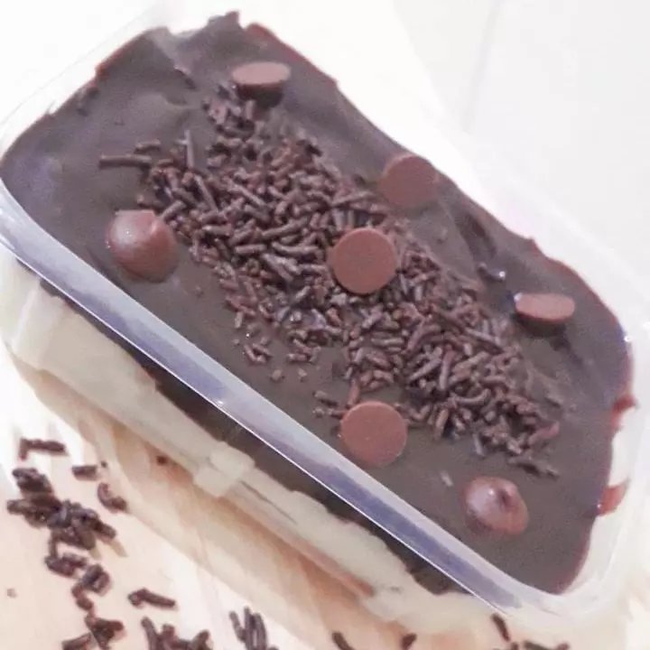 PAVÊ DE CREME C/ CHOCOLATE